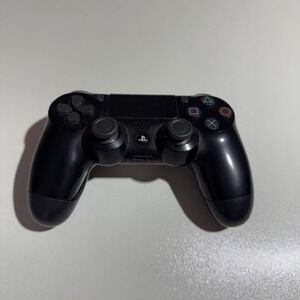 Modern Jet Black Sony DualShock 4 PS4 Wireless Controller